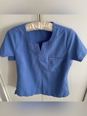 ✨Jaanuu Blue Medical Scrub Top with Chest Pocket✨Size Small